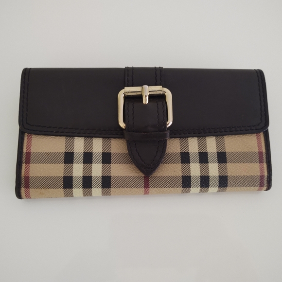 Burberry Haymarket Wallet - Picture 1 of 7